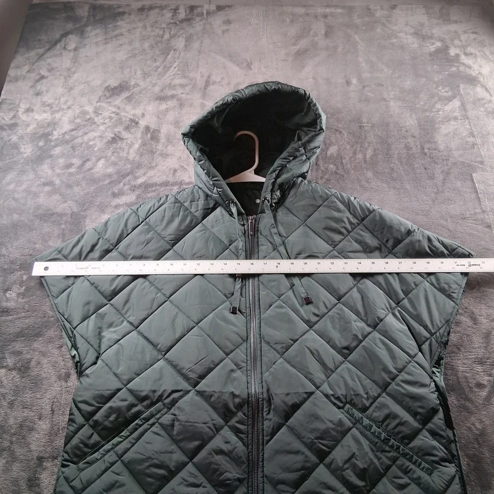 Unbranded Quilted Hooded Poncho Vest Womens OS Green Zip Up High Low Puffer